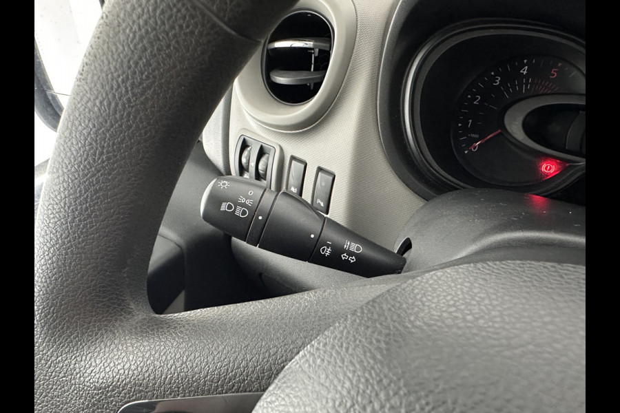 Renault Trafic 1.6 dCi T29 L1H1 Comfort-Pack *NAVI-FULLMAP | AIRCO | CRUISE | 3-PERS | PDC | 1.260 Kg-Cargo-Capacity*