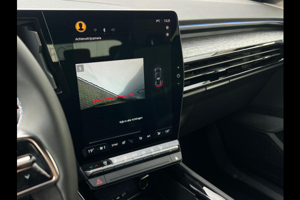 Renault Austral 1.2 E-Tech full hybrid 200 techno CAMERA | MASSAGE STOEL | STOELVERW |