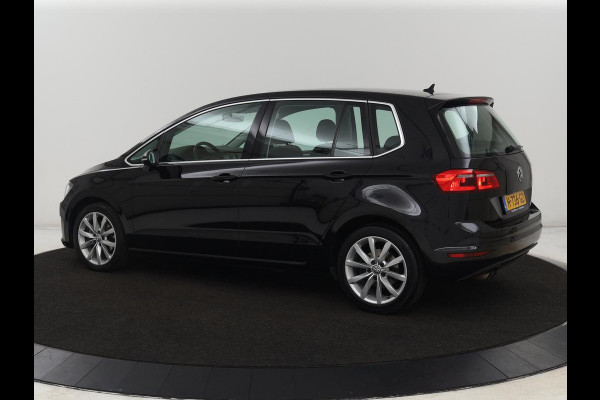 Volkswagen Golf Sportsvan 1.4 TSI Highline | Automaat | Stoelverwarming | Adaptive cruise | Navigatie | Parkeerhulp | Climate control | Bluetooth