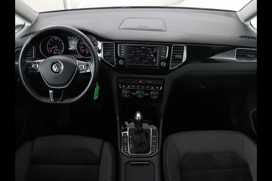 Volkswagen Golf Sportsvan 1.4 TSI Highline | Automaat | Stoelverwarming | Adaptive cruise | Navigatie | Parkeerhulp | Climate control | Bluetooth