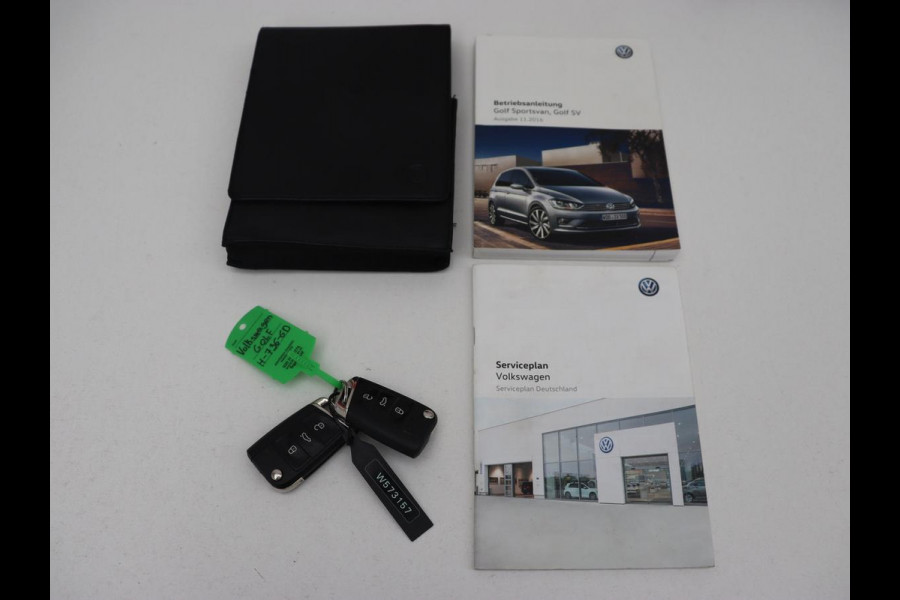 Volkswagen Golf Sportsvan 1.4 TSI Highline | Automaat | Stoelverwarming | Adaptive cruise | Navigatie | Parkeerhulp | Climate control | Bluetooth