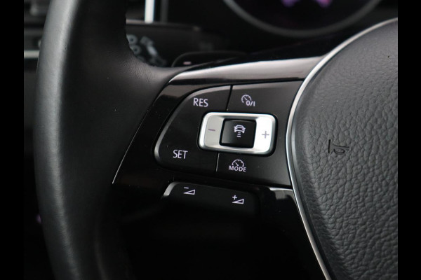 Volkswagen Golf Sportsvan 1.4 TSI Highline | Automaat | Stoelverwarming | Adaptive cruise | Navigatie | Parkeerhulp | Climate control | Bluetooth