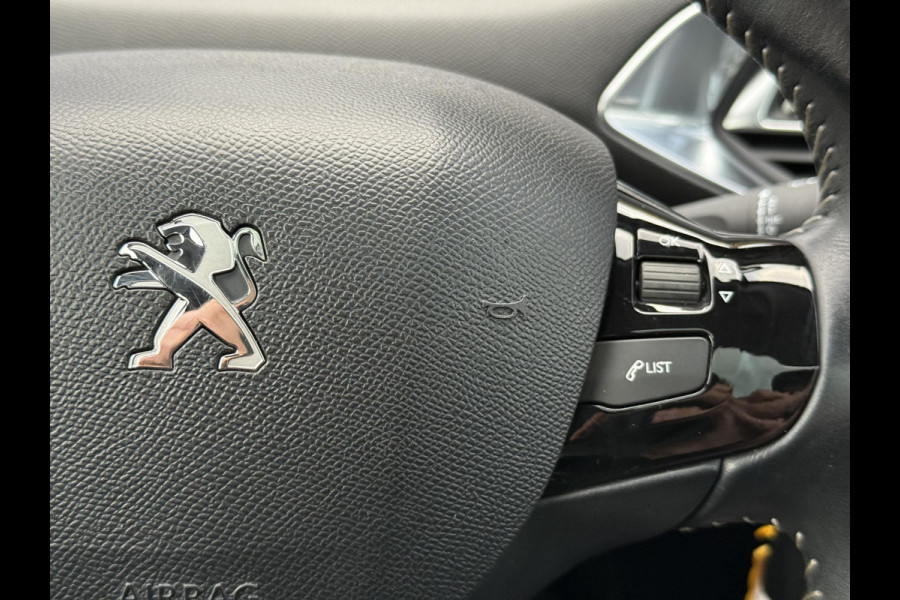 Peugeot 308 1.2 PureTech Blue Lease Executive 2e Eigenaar,Pano,Navi,110pk,Dealer Onderhouden,Clima,Cruise,Pdc V+A,Distributie vv 11-2024,N.A.P,Lm velgen,Apk tot 04-2026