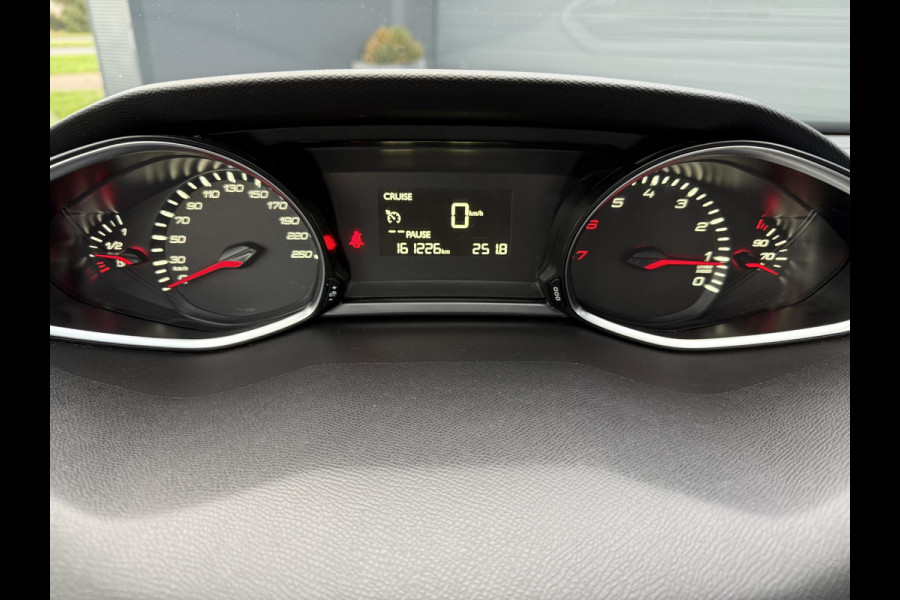 Peugeot 308 1.2 PureTech Blue Lease Executive 2e Eigenaar,Pano,Navi,110pk,Dealer Onderhouden,Clima,Cruise,Pdc V+A,Distributie vv 11-2024,N.A.P,Lm velgen,Apk tot 04-2026