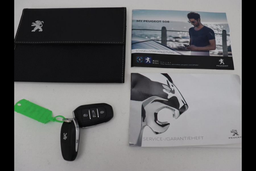 Peugeot 508 1.6 HYbrid Allure | Stoelverwarming | Camera | Adaptive cruise | Half leder | Carplay | Navigatie | Full LED | Keyless | PHEV | Plug In