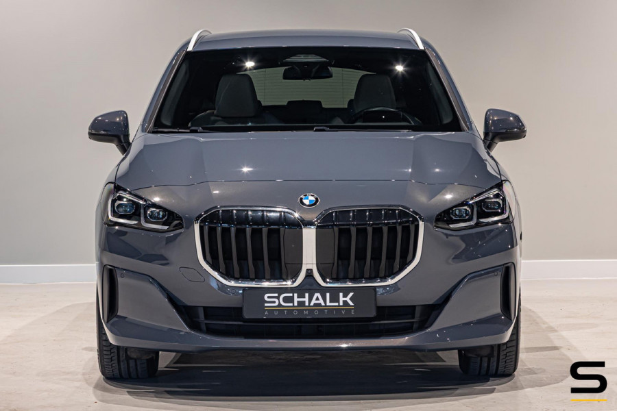 BMW 2 Serie Active Tourer 220i|NAP|Trekhaak|Leder|HUD|1eig