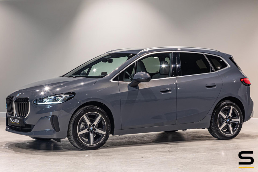 BMW 2 Serie Active Tourer 220i|NAP|Trekhaak|Leder|HUD|1eig