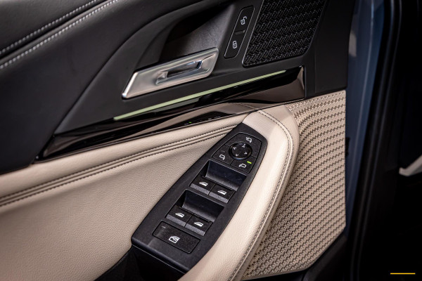 BMW 2 Serie Active Tourer 220i|NAP|Trekhaak|Leder|HUD|1eig