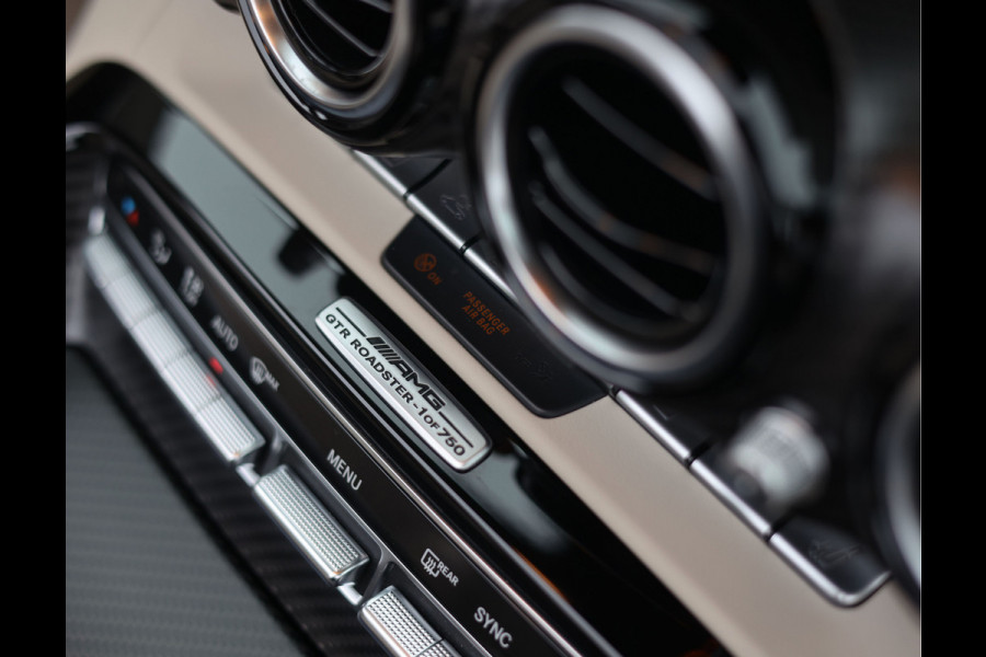 Mercedes-Benz AMG GT R Roadster Tanzanietblauw - Nieuwstaat!