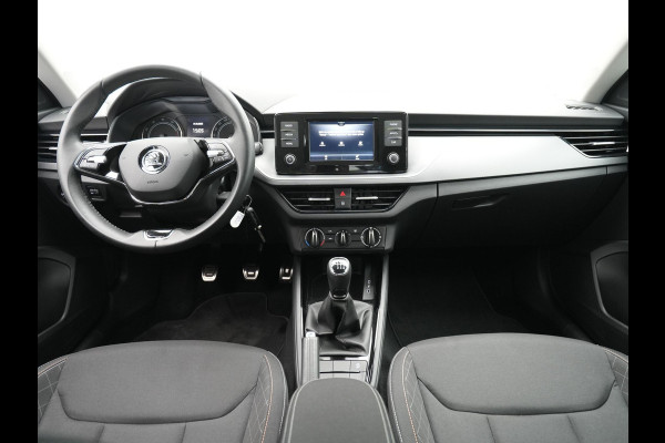 Škoda Kamiq 1.0 TSI 110pk Ambition Navi via app Camera Cruise Lm velgen 147