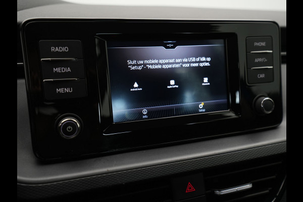 Škoda Kamiq 1.0 TSI 110pk Ambition Navi via app Camera Cruise Lm velgen 147