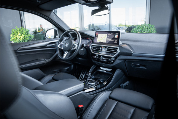 BMW X4 xDrive20i Business Edition Plus - M Sport | Panorama | H&K | Memory | 360 Camera