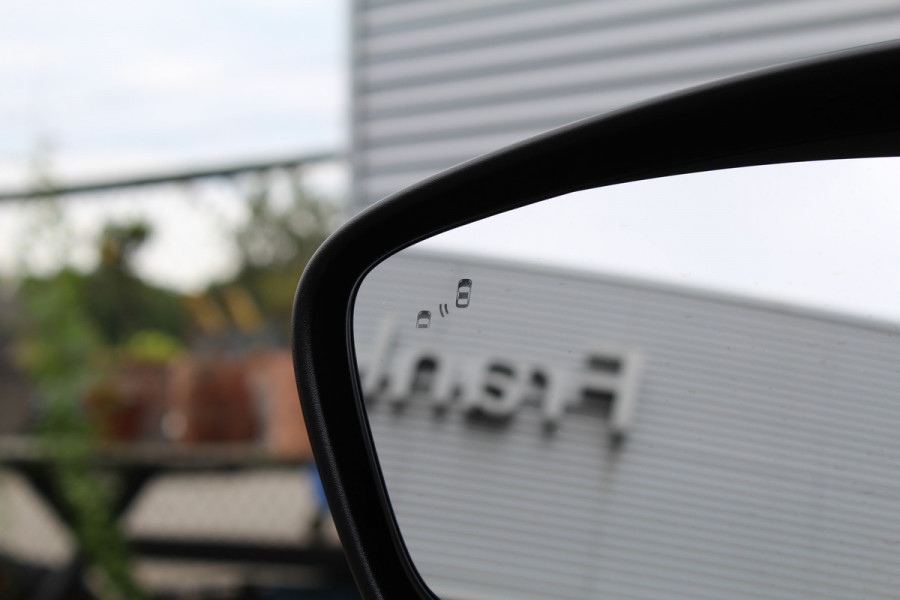 Ford Kuga 2.5 PHEV ST-Line X | Trekhaak | Panoramadak | AGR | Led | Head-up | B&O