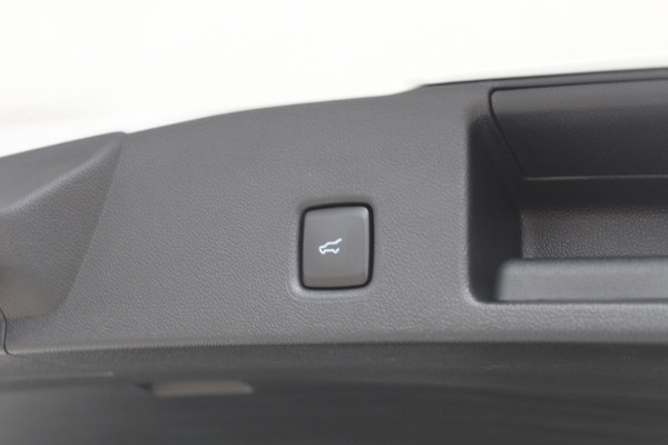 Ford Kuga 2.5 PHEV ST-Line X | Trekhaak | Panoramadak | AGR | Led | Head-up | B&O