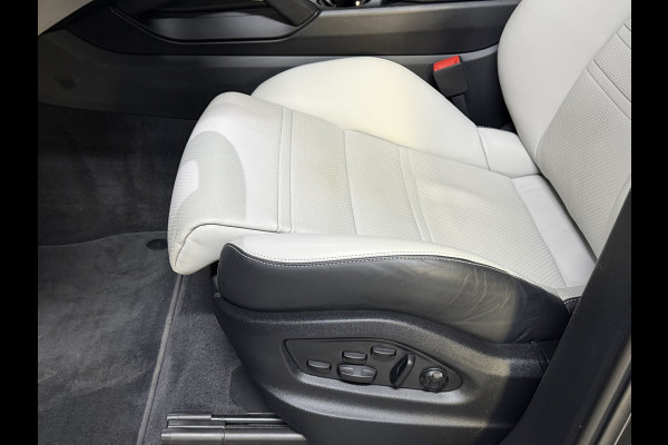 Porsche Cayenne 3.0 E-Hybrid NWE MODEL SPORTDESIGN PANO BOSE