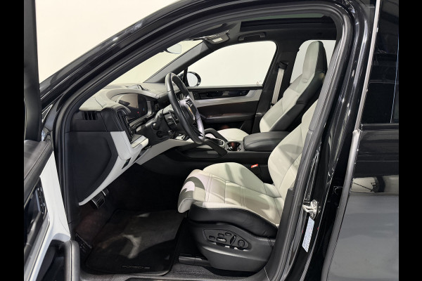 Porsche Cayenne 3.0 E-Hybrid NWE MODEL SPORTDESIGN PANO BOSE