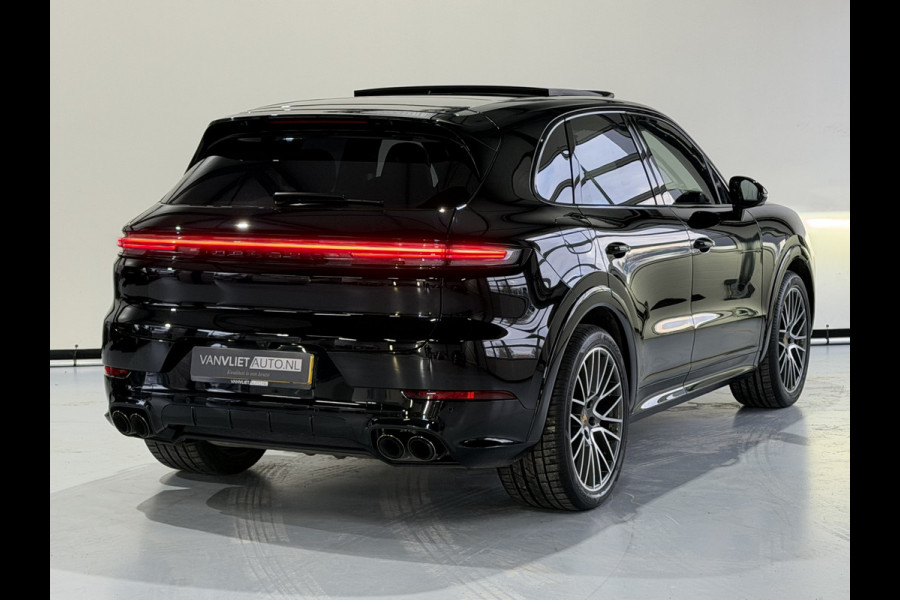 Porsche Cayenne 3.0 E-Hybrid NWE MODEL SPORTDESIGN PANO BOSE