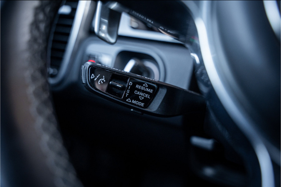 Porsche Cayenne Coupé 3.0 E-Hybrid - Sport Chrono + | Panorama | Stoelkoeling | Memory | 360 Camera