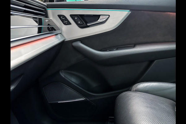 Audi Q7 4.0 TFSI SQ7 quattro 7p 3D B&O|RS-Seats|Trekhaak|HUD|Full Opt.