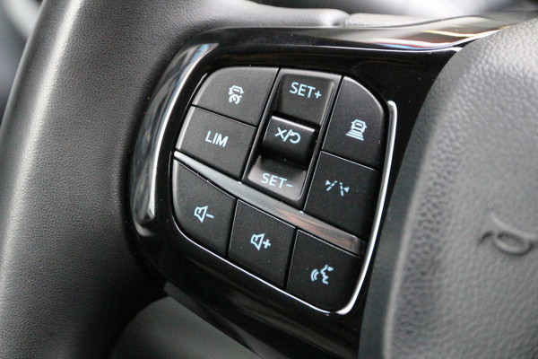 Ford Transit Custom 2.0 TDCI 136 | KAR-edition | LED | Camera | Navi | Clima..