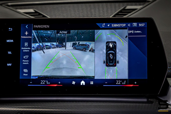 BMW X1 SDrive20i|M-sport|HUD|Cam|ACC|Fisc€50.000|Garantie