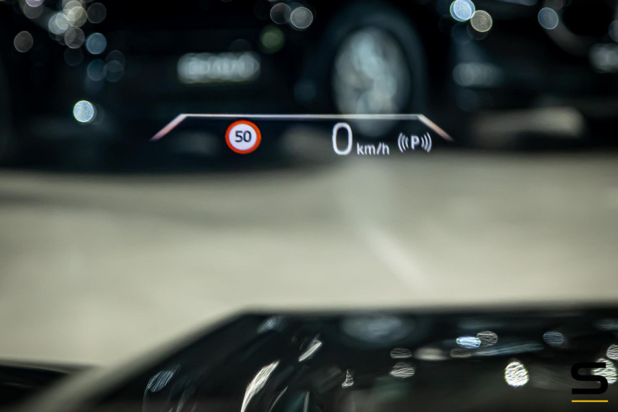 BMW X1 SDrive20i|M-sport|HUD|Cam|ACC|Fisc€50.000|Garantie