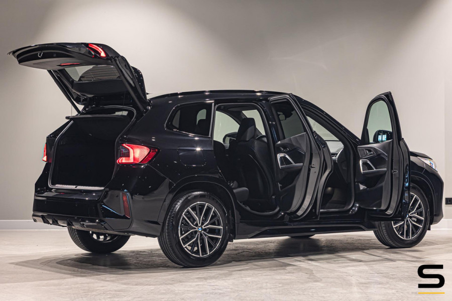 BMW X1 SDrive20i|M-sport|HUD|Cam|ACC|Fisc€50.000|Garantie