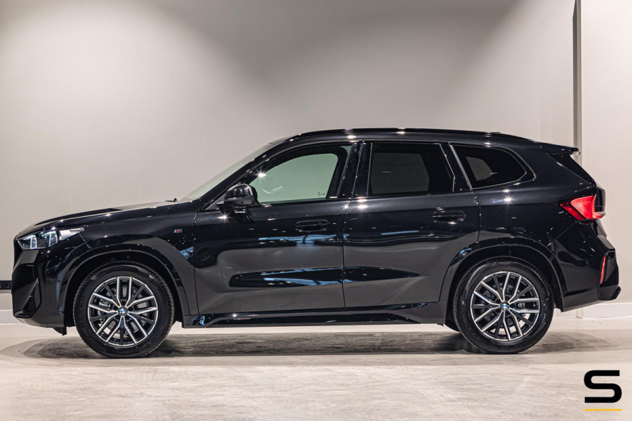 BMW X1 SDrive20i|M-sport|HUD|Cam|ACC|Fisc€50.000|Garantie