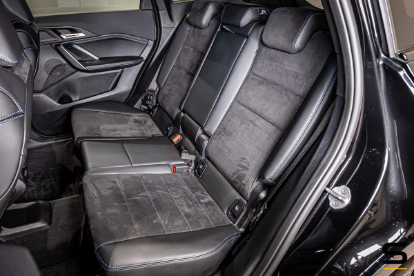 BMW X1 SDrive20i|M-sport|HUD|Cam|ACC|Fisc€50.000|Garantie