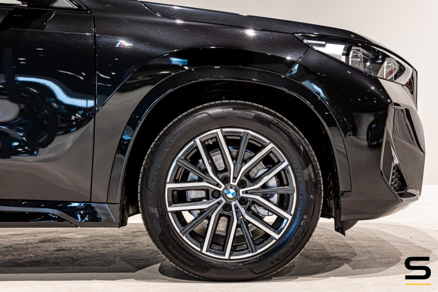 BMW X1 SDrive20i|M-sport|HUD|Cam|ACC|Fisc€50.000|Garantie