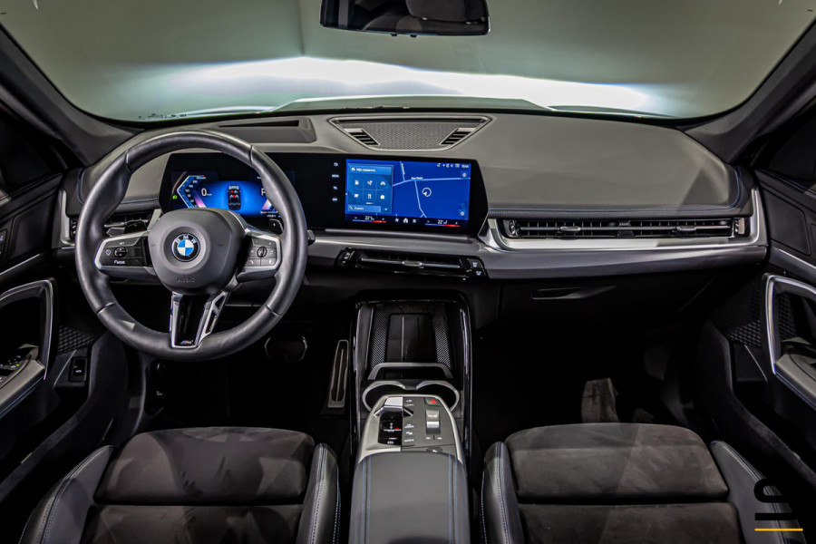 BMW X1 SDrive20i|M-sport|HUD|Cam|ACC|Fisc€50.000|Garantie