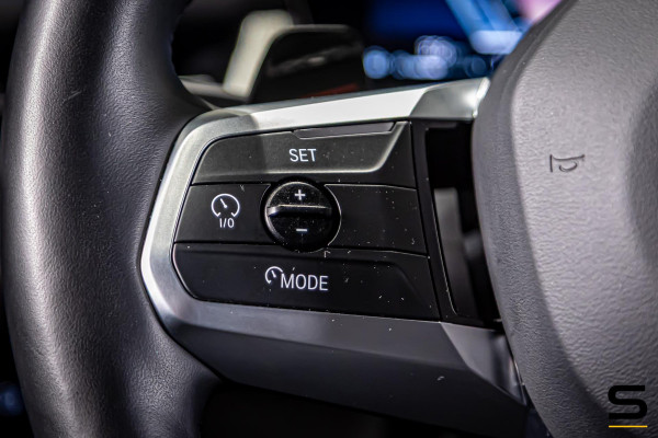 BMW X1 SDrive20i|M-sport|HUD|Cam|ACC|Fisc€50.000|Garantie