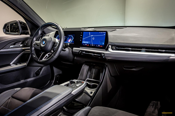 BMW X1 SDrive20i|M-sport|HUD|Cam|ACC|Fisc€50.000|Garantie