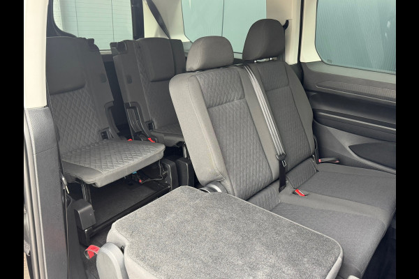 Volkswagen Caddy Maxi 1.5 TSI 115pk DSG Life 7 Persoons * Navigatie * Stoelverwarming * Camera *