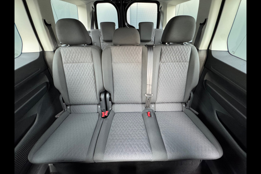 Volkswagen Caddy Maxi 1.5 TSI 115pk DSG Life 7 Persoons * Camera * Stoelverwarming * Virtual Cockpit *