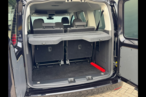 Volkswagen Caddy Maxi 1.5 TSI 115pk DSG Life 7 Persoons * Camera * Stoelverwarming * Virtual Cockpit *