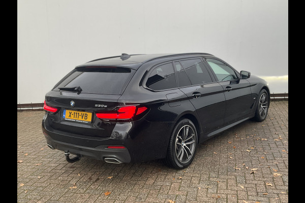 BMW 5 Serie Touring 530e xDrive M-sport HUD Laser Memory 4wielsturing Pano Business Edition Plus