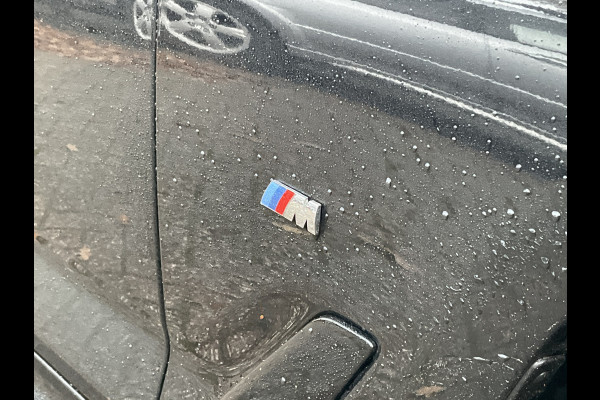 BMW 5 Serie Touring 530e xDrive M-sport HUD Laser Memory 4wielsturing Pano Business Edition Plus