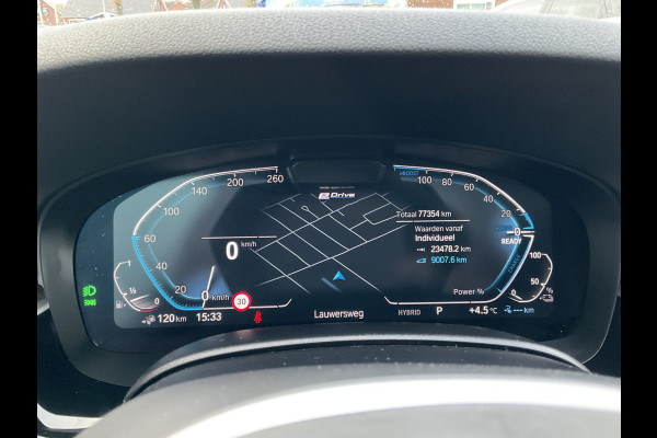 BMW 5 Serie Touring 530e xDrive M-sport HUD Laser Memory 4wielsturing Pano Business Edition Plus