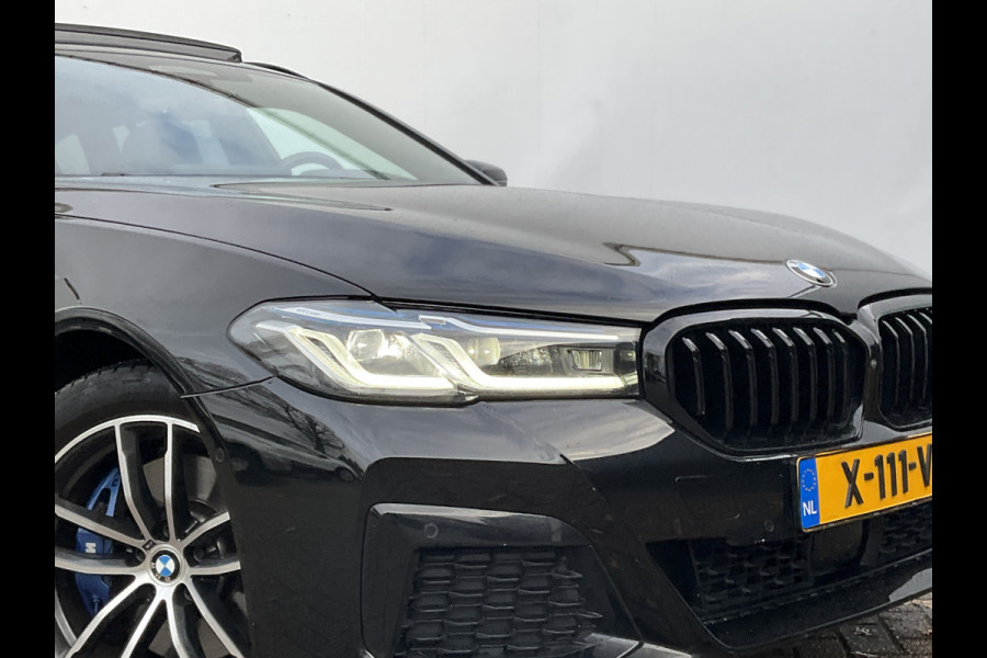 BMW 5 Serie Touring 530e xDrive M-sport HUD Laser Memory 4wielsturing Pano Business Edition Plus