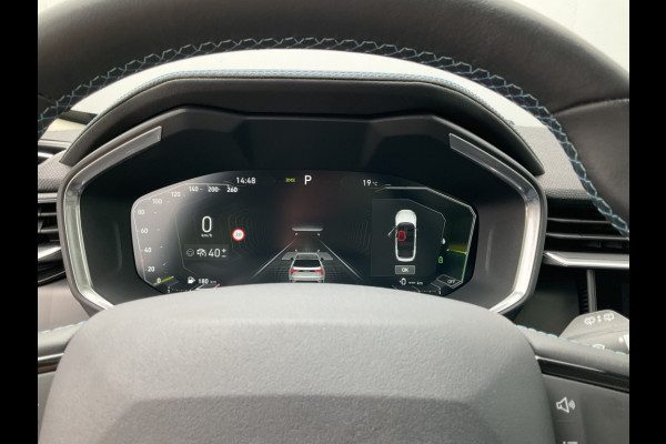 Lynk & Co 01 1.5 262PK PHEV Zwarte hemel 360° StoelVerw. Panoramadak Plug-in