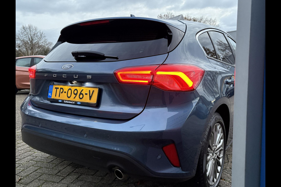Ford Focus 1.0 EcoBoost Titanium Business 125pk | Full LED Koplampen | Adaptieve Cruise | Winterpack | 17 inch Lichtmetaal | Achteruitrijcamera