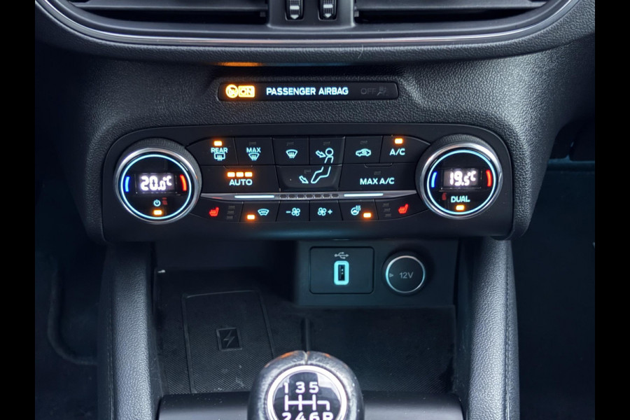 Ford Focus 1.0 EcoBoost Titanium Business 125pk | Full LED Koplampen | Adaptieve Cruise | Winterpack | 17 inch Lichtmetaal | Achteruitrijcamera