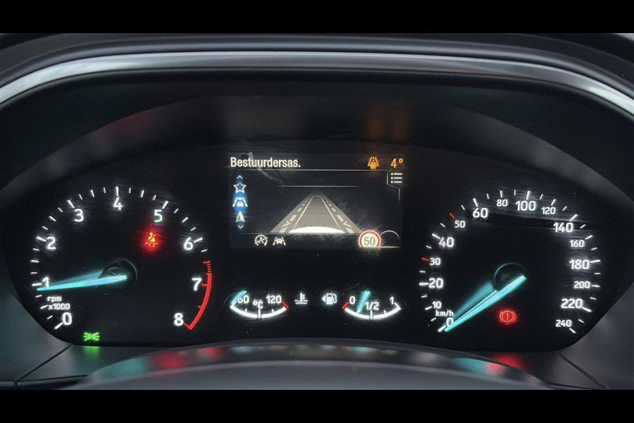 Ford Focus 1.0 EcoBoost Titanium Business 125pk | Full LED Koplampen | Adaptieve Cruise | Winterpack | 17 inch Lichtmetaal | Achteruitrijcamera