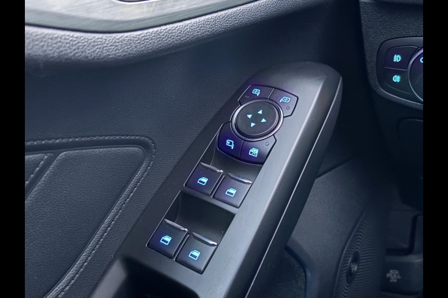 Ford Focus 1.0 EcoBoost Titanium Business 125pk | Full LED Koplampen | Adaptieve Cruise | Winterpack | 17 inch Lichtmetaal | Achteruitrijcamera