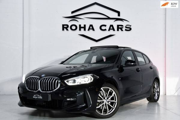 BMW 1-serie 118i High Executive, Pano, Sfeerverlichting, Applecarplay