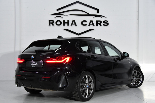 BMW 1-serie 118i High Executive, Pano, Sfeerverlichting, Applecarplay