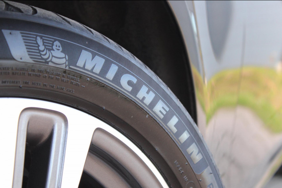 Mercedes-Benz E-Klasse 200 Avantgarde Sfeerverlichting 360Camera Memory