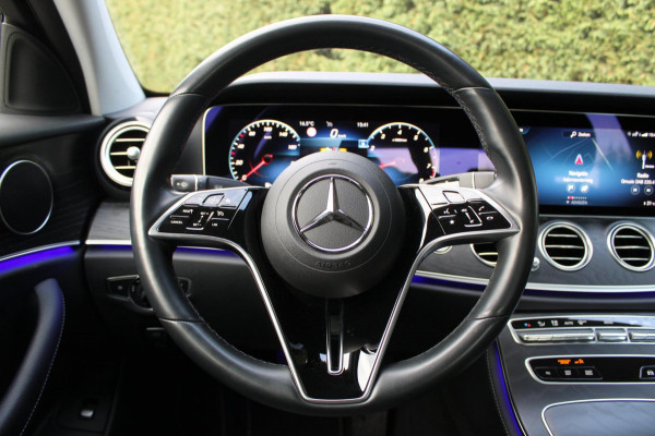 Mercedes-Benz E-Klasse 200 Avantgarde Sfeerverlichting 360Camera Memory
