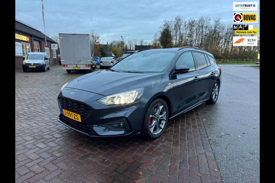 Ford FOCUS Wagon 1.0 EcoBoost Hybrid ST Line X Business TREKHAAK CARPLAY ZEER MOOI